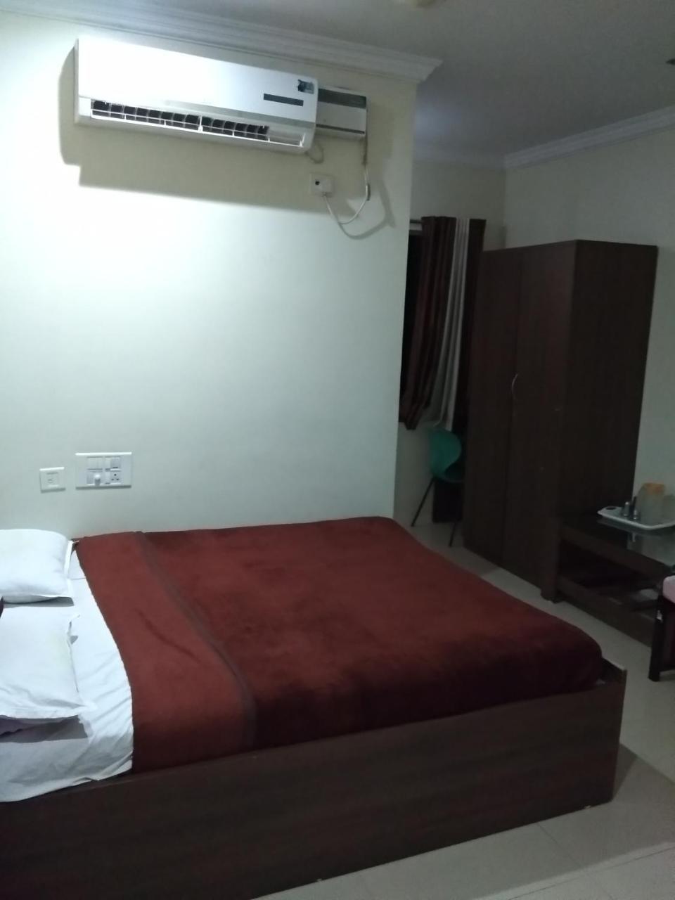 Sai Tirumala Residency Tirupati Dış mekan fotoğraf